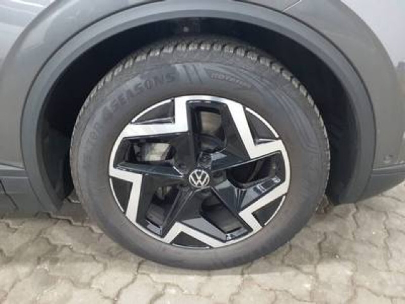 Volkswagen Touareg – Bild 4