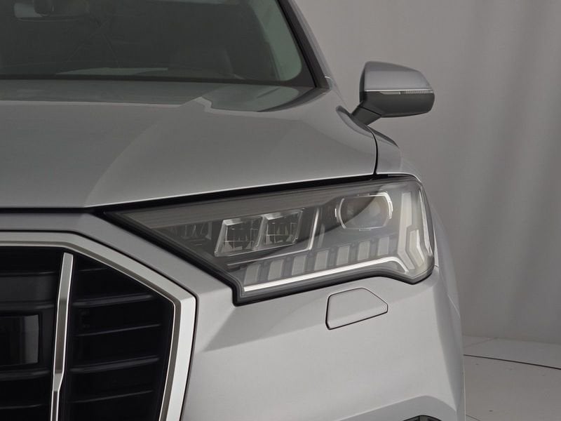 Audi Q7 SUV