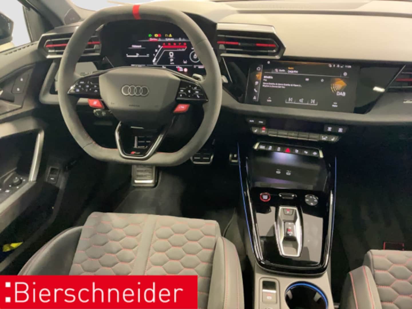 Bild über Audi RS 3 Sportback TFSI quattro S tronic - für weitere Informationen kontaktieren Sie den Audi Partner