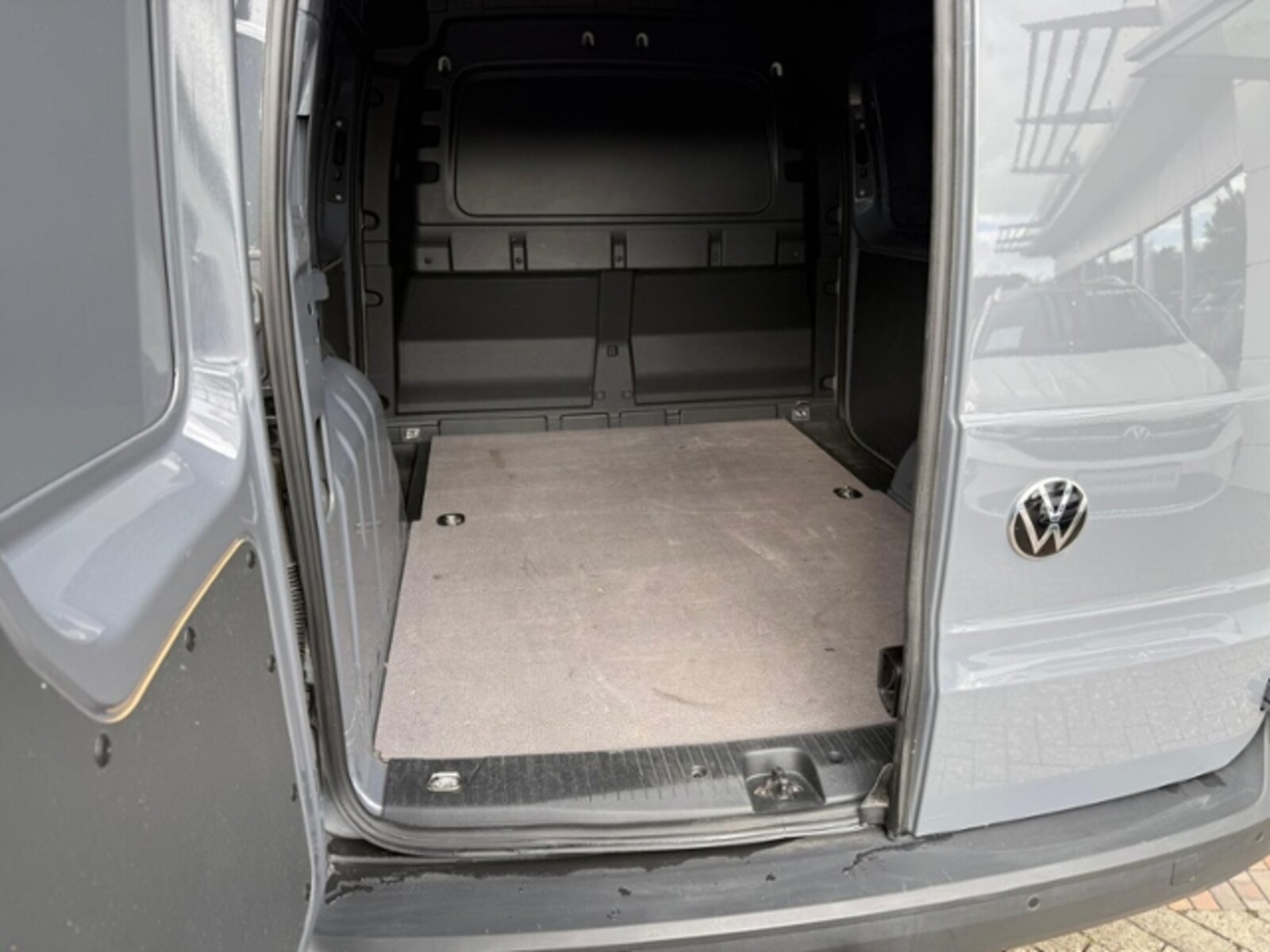 Volkswagen Caddy Cargo – Bild 11