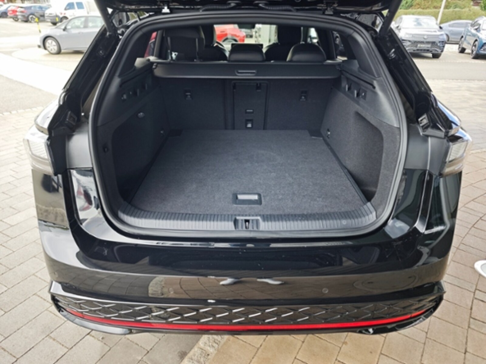 Volkswagen ID.7 Tourer – Bild 8