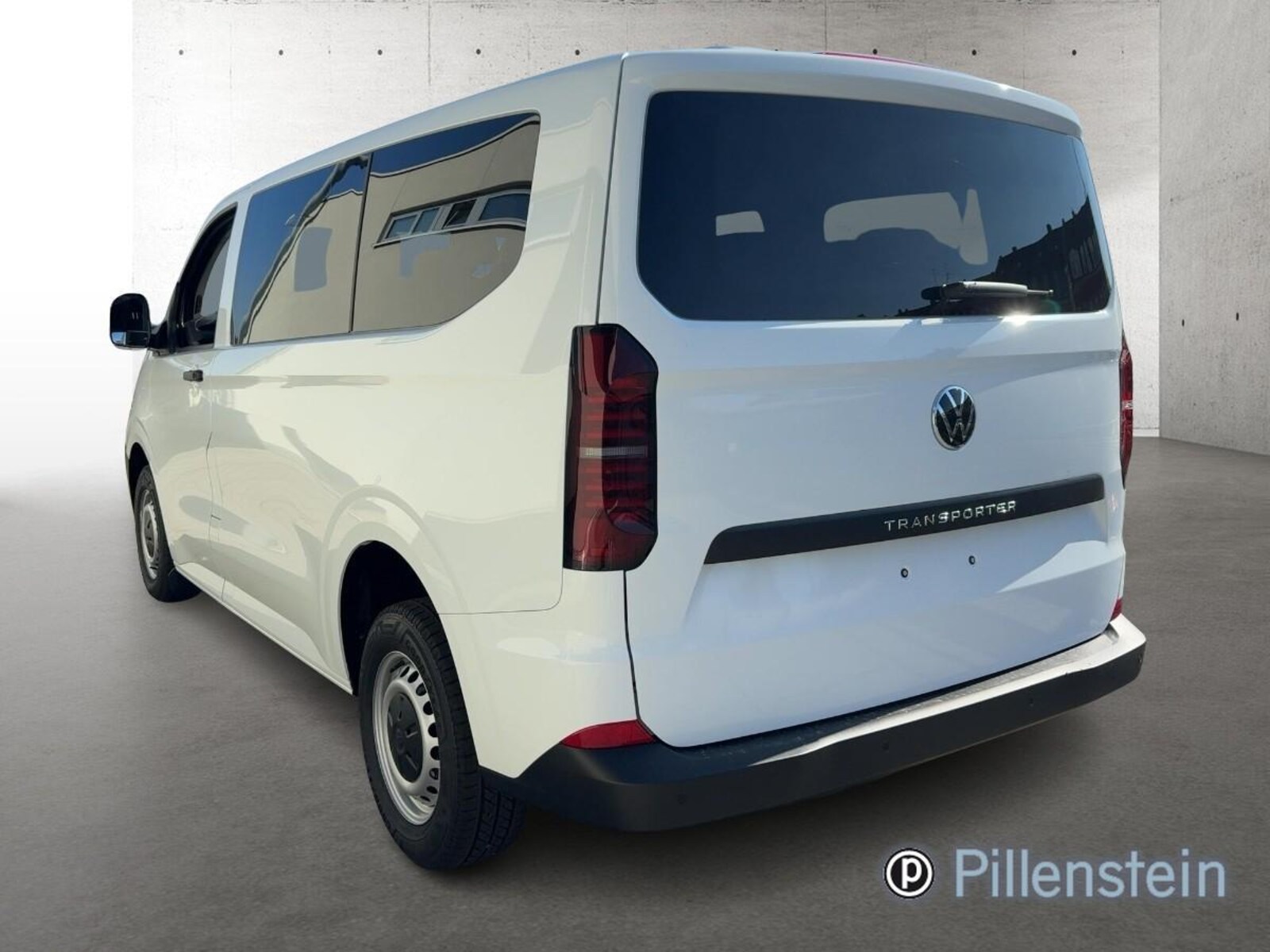 Volkswagen Transporter Kombi kurzer Radstand – Bild 2