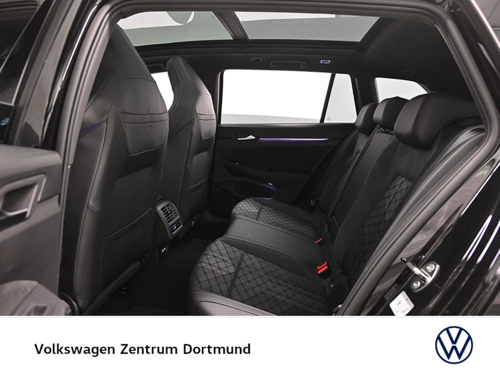 Volkswagen Golf Variant – Bild 12
