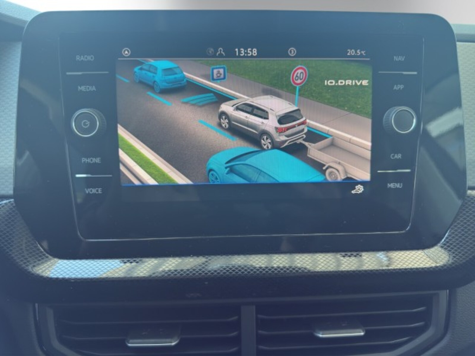 Volkswagen T-Cross – Bild 9