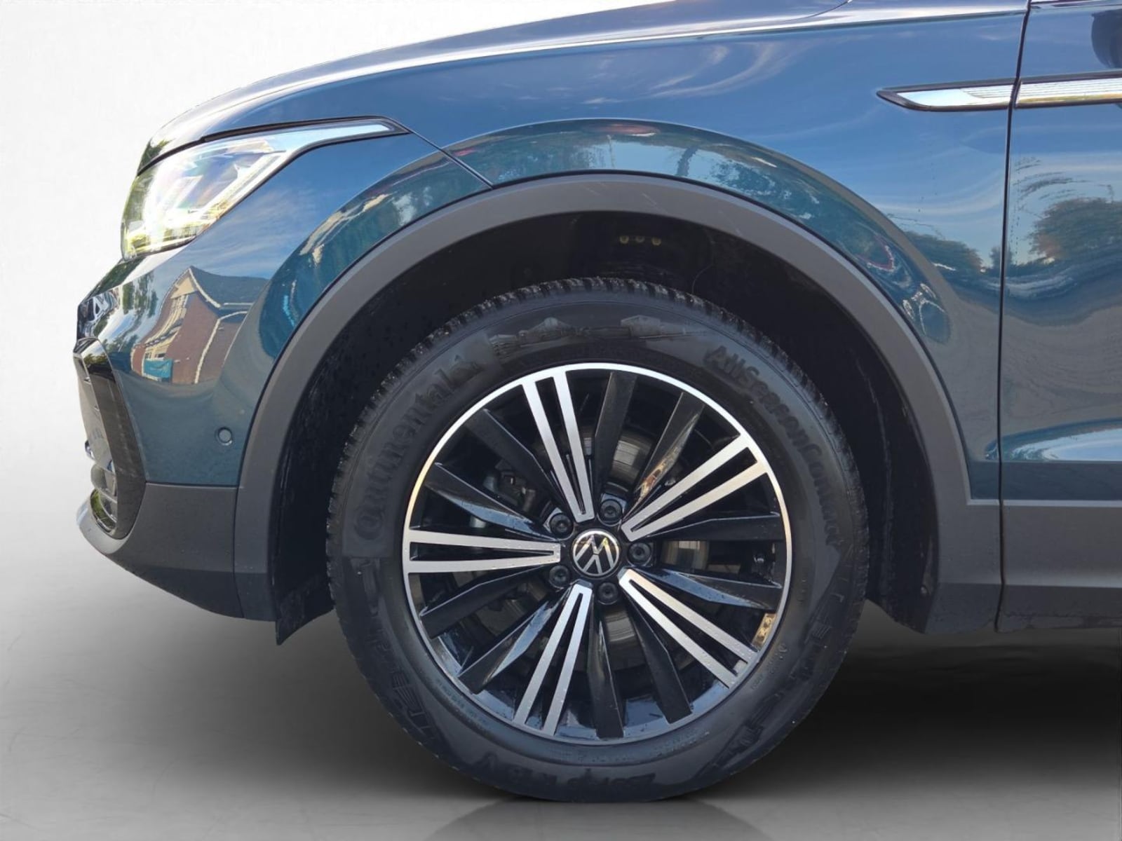Volkswagen Tiguan – Bild 15