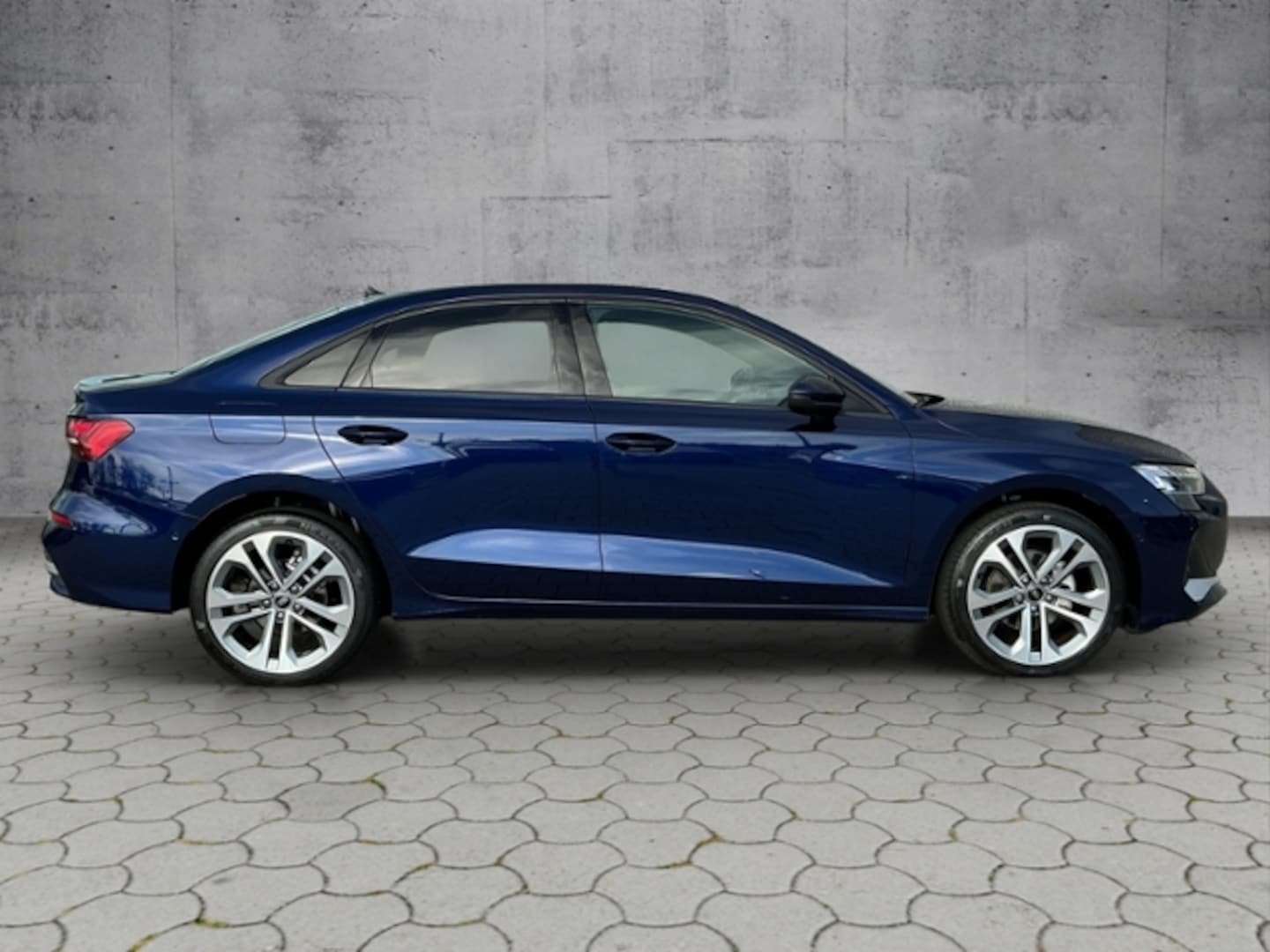 Bild über Audi A3 Limousine TFSI Schaltgetriebe - für weitere Informationen kontaktieren Sie den Audi Partner