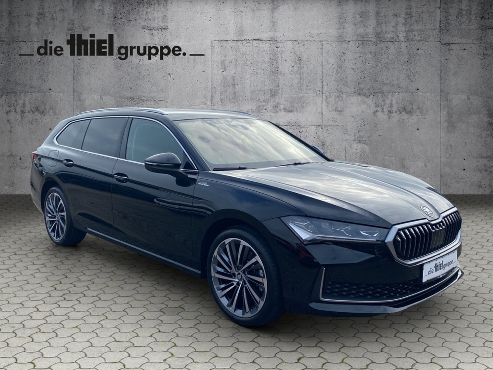 Škoda Superb Combi – Bild 8