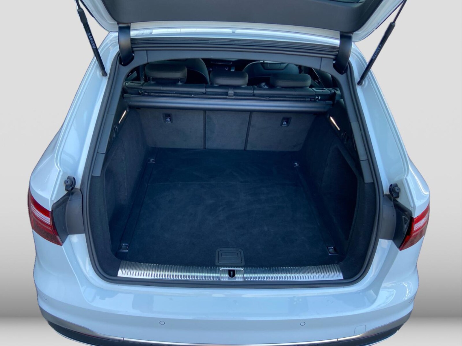Audi A4 Avant – Bild 11