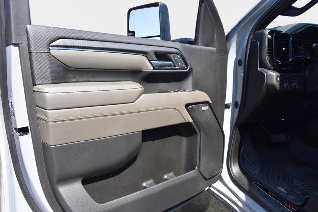 2024 Chevrolet Silverado 2500HD ZR2 - Photo 26