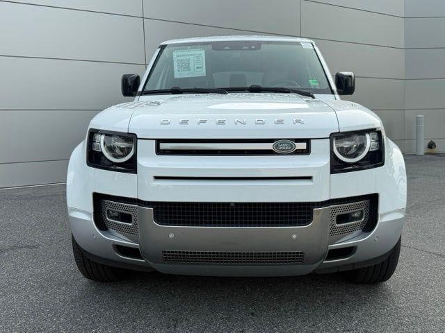 2023 Land Rover Defender