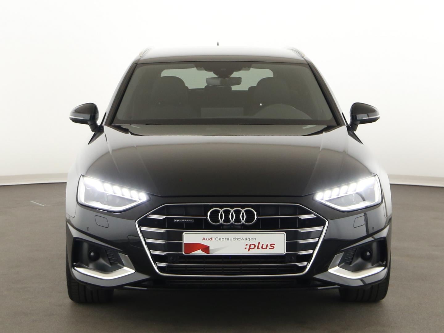 Bild über Audi A4 Avant advanced 40 TFSI quattro S tronic - für weitere Informationen kontaktieren Sie den Audi Partner