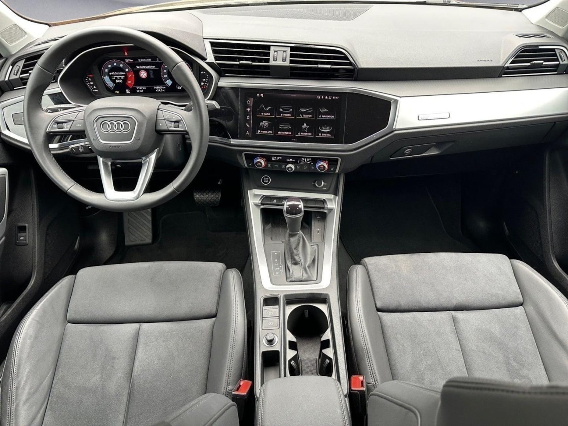Audi Q3 SUV S line