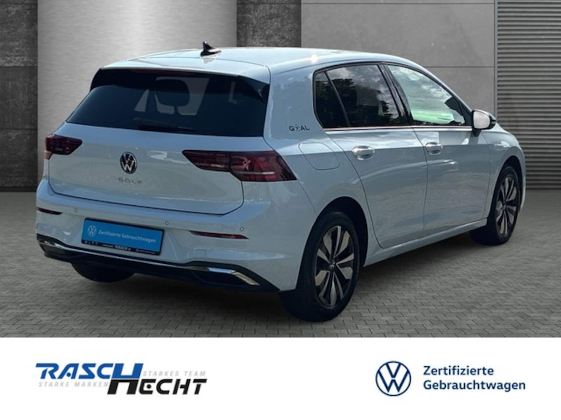 Volkswagen Golf Life
