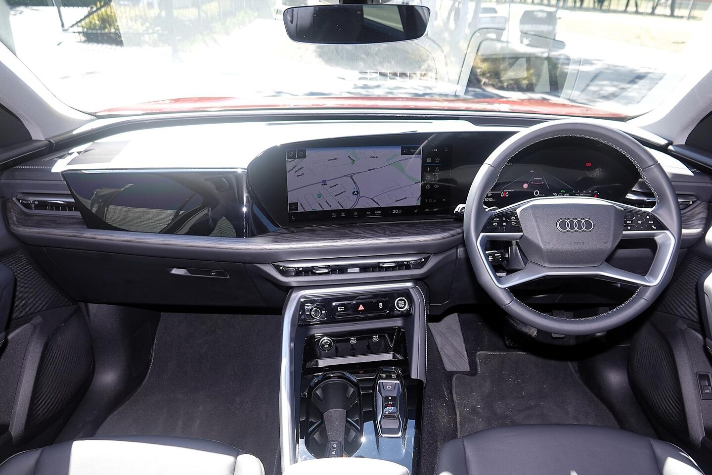 Image about Audi Q5 SUV TFSI 150 kW
