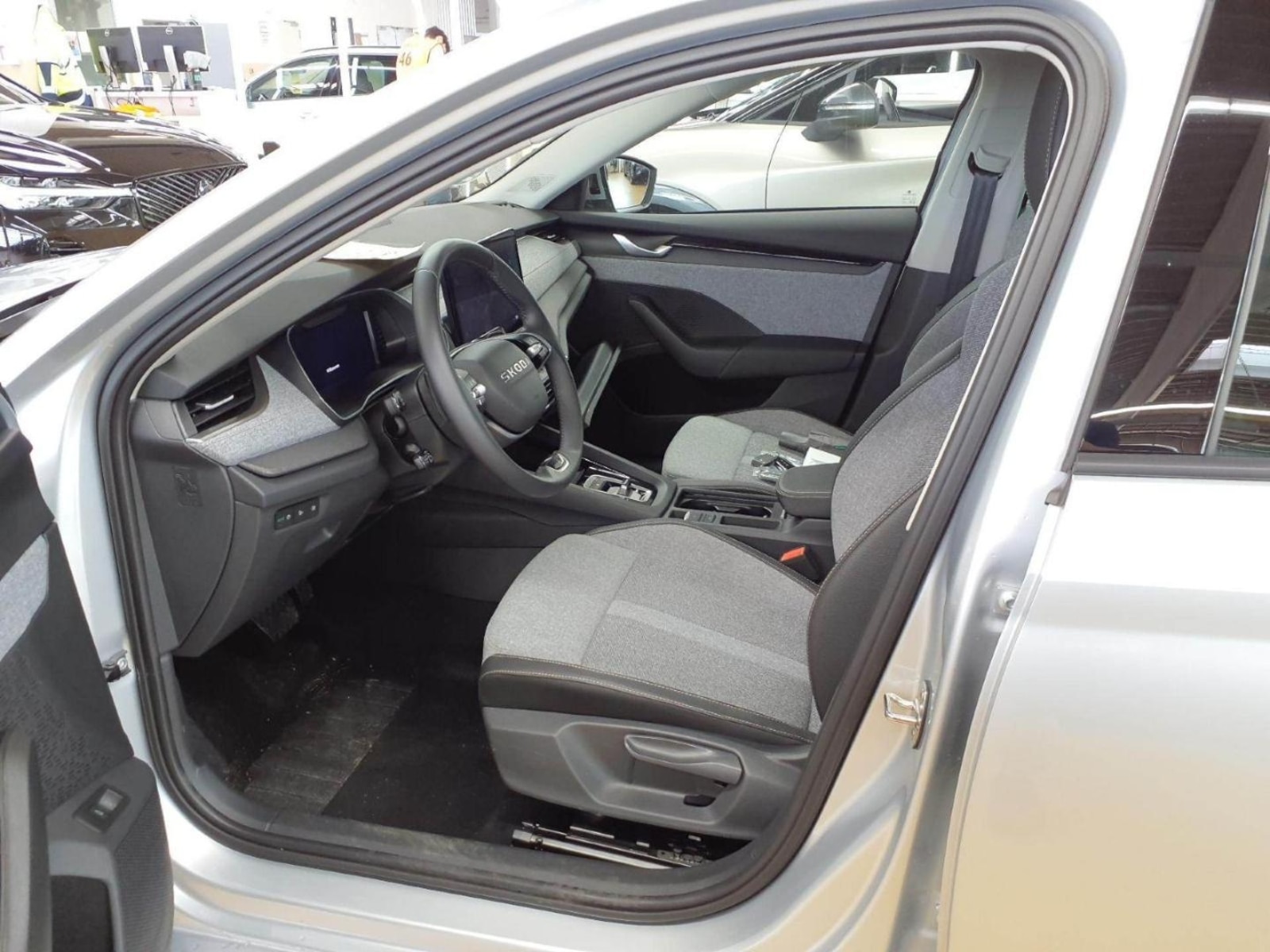Škoda Octavia Combi – Bild 4