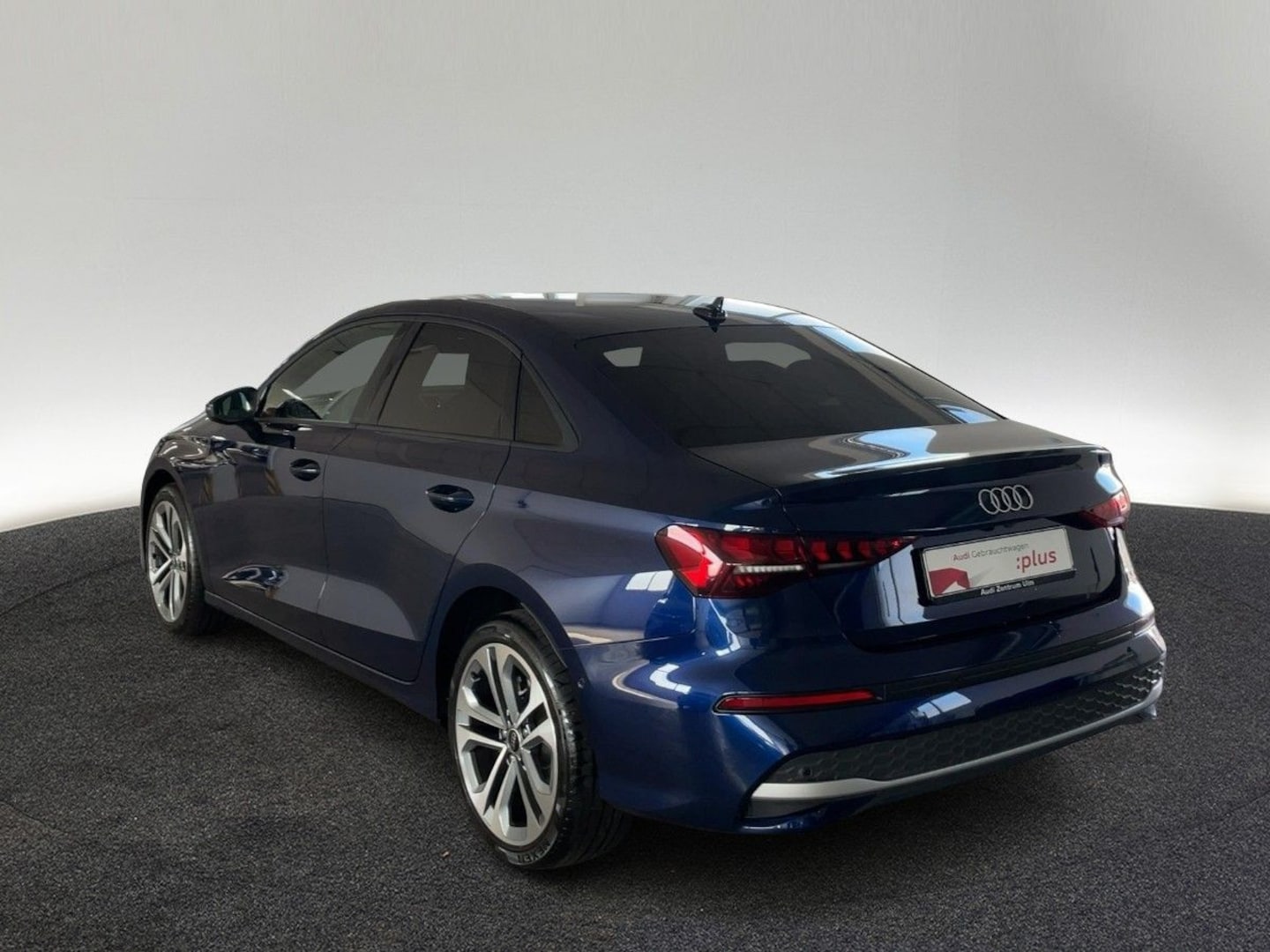 Bild über Audi A3 Limousine TFSI Schaltgetriebe - für weitere Informationen kontaktieren Sie den Audi Partner