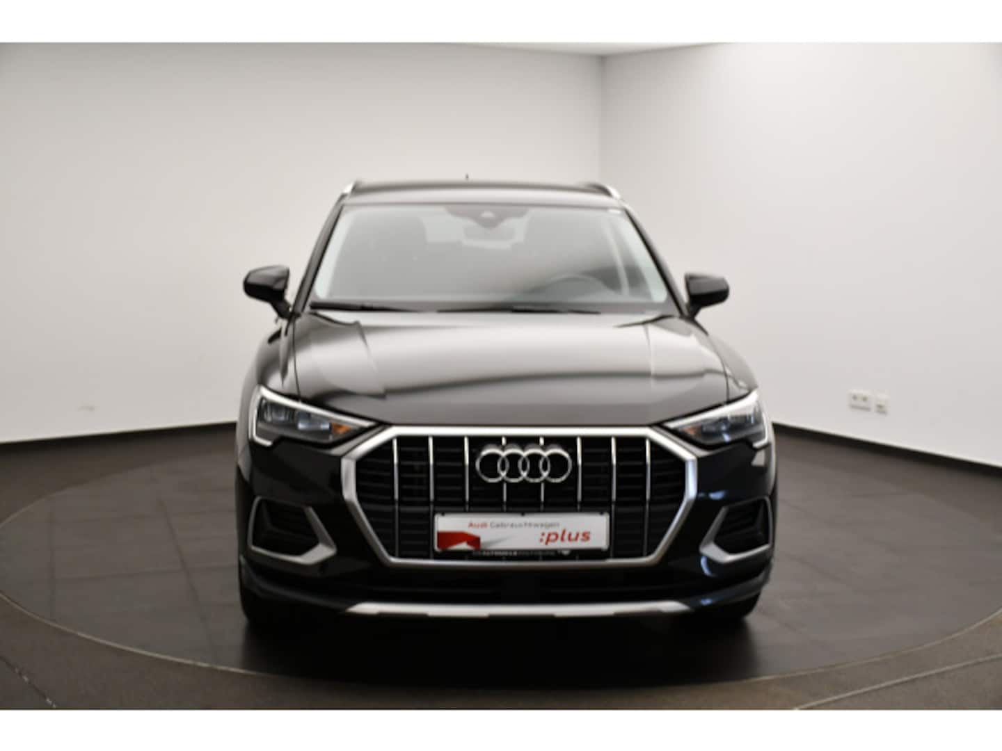 Bild über Audi Q3 TFSI 110 kW S tronic - für weitere Informationen kontaktieren Sie den Audi Partner
