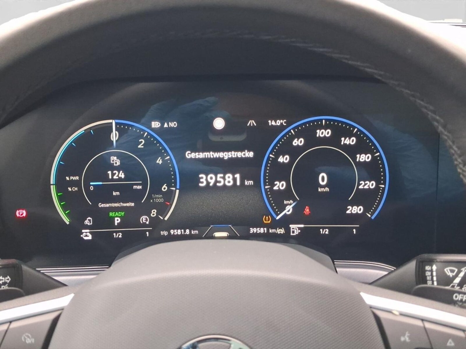 Volkswagen Touareg – Bild 12