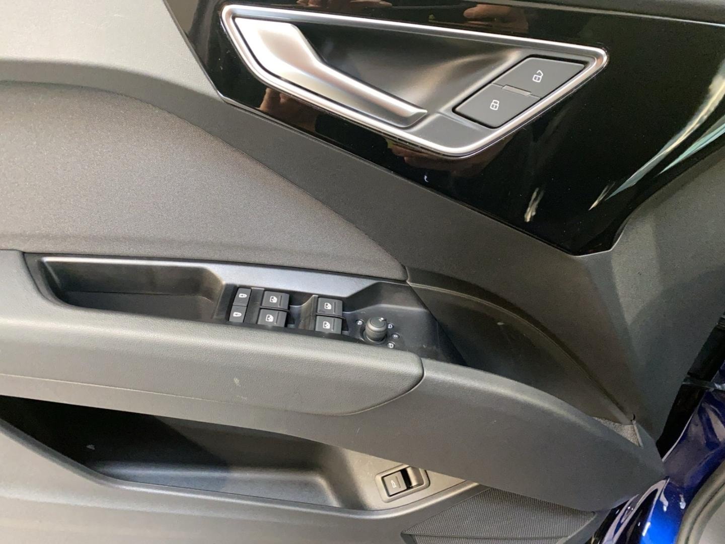 Bild über Audi Q4 e-tron 40 e-tron - für weitere Informationen kontaktieren Sie den Audi Partner