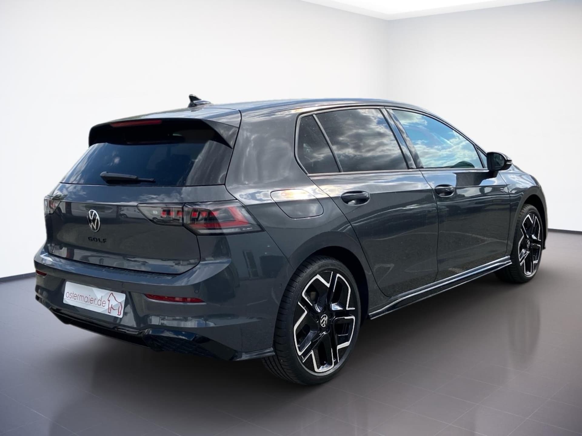 Volkswagen Golf R-Line