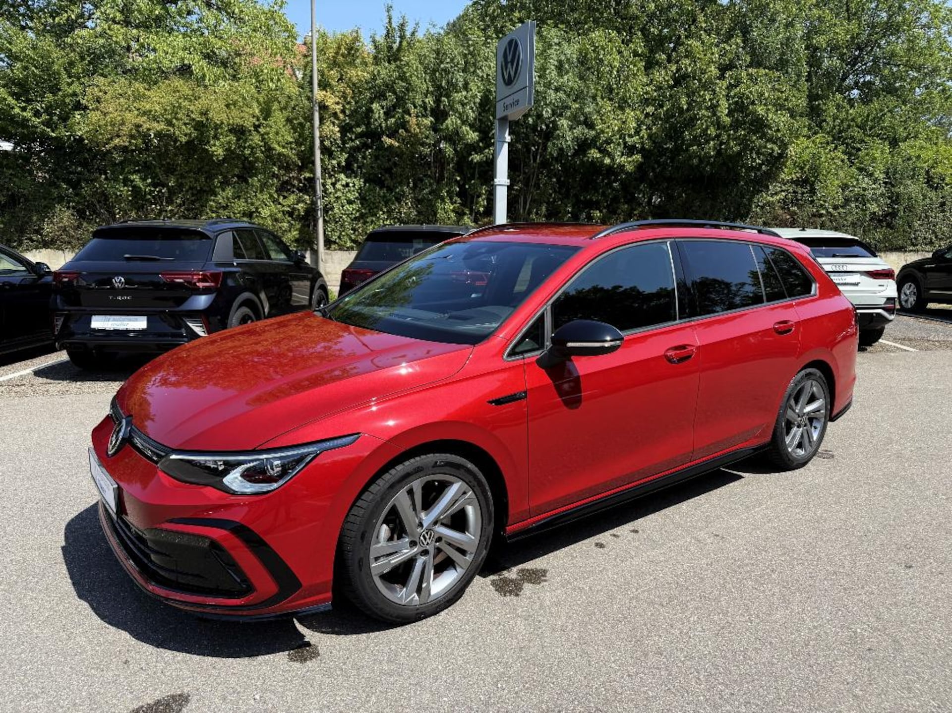 Volkswagen Golf Variant R-Line