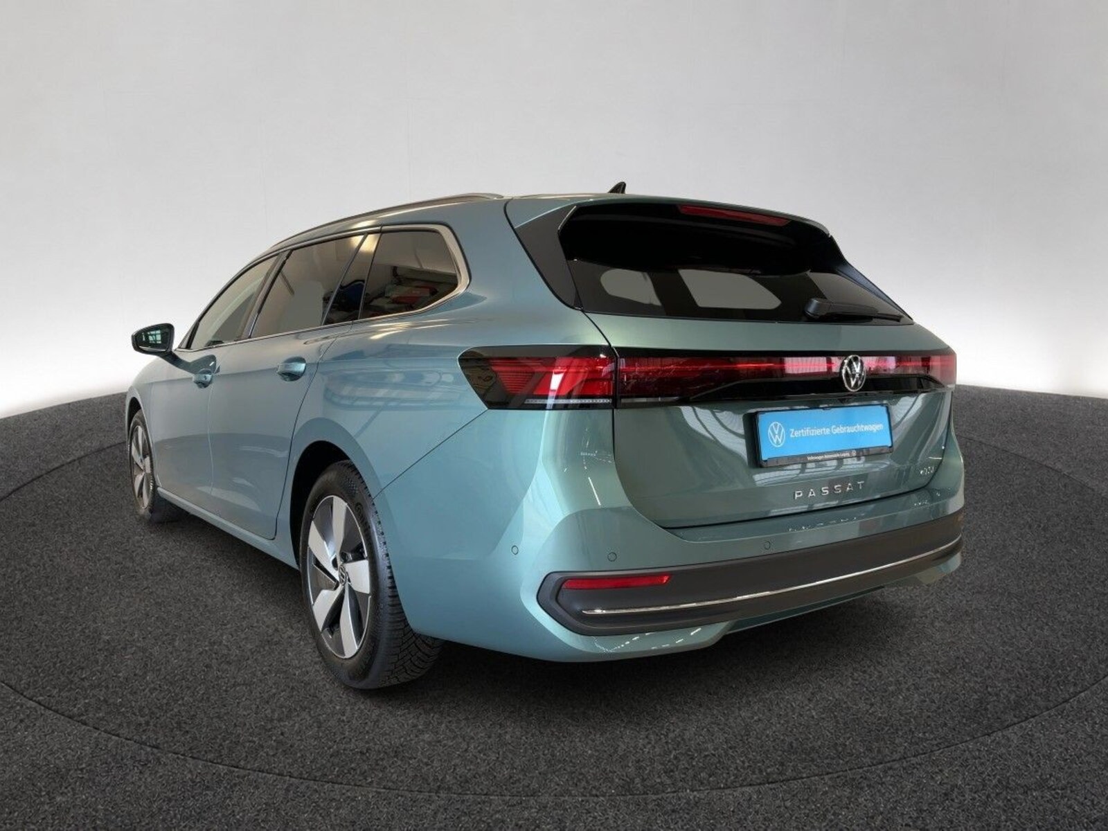 Volkswagen Passat – Bild 2