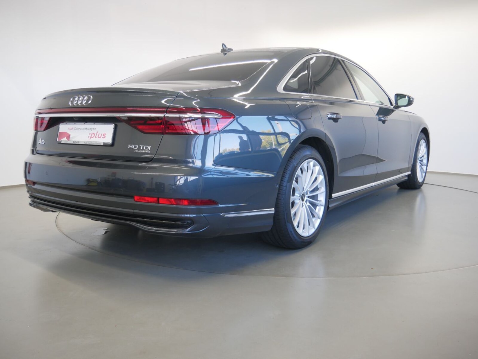 Audi A8 – Bild 6
