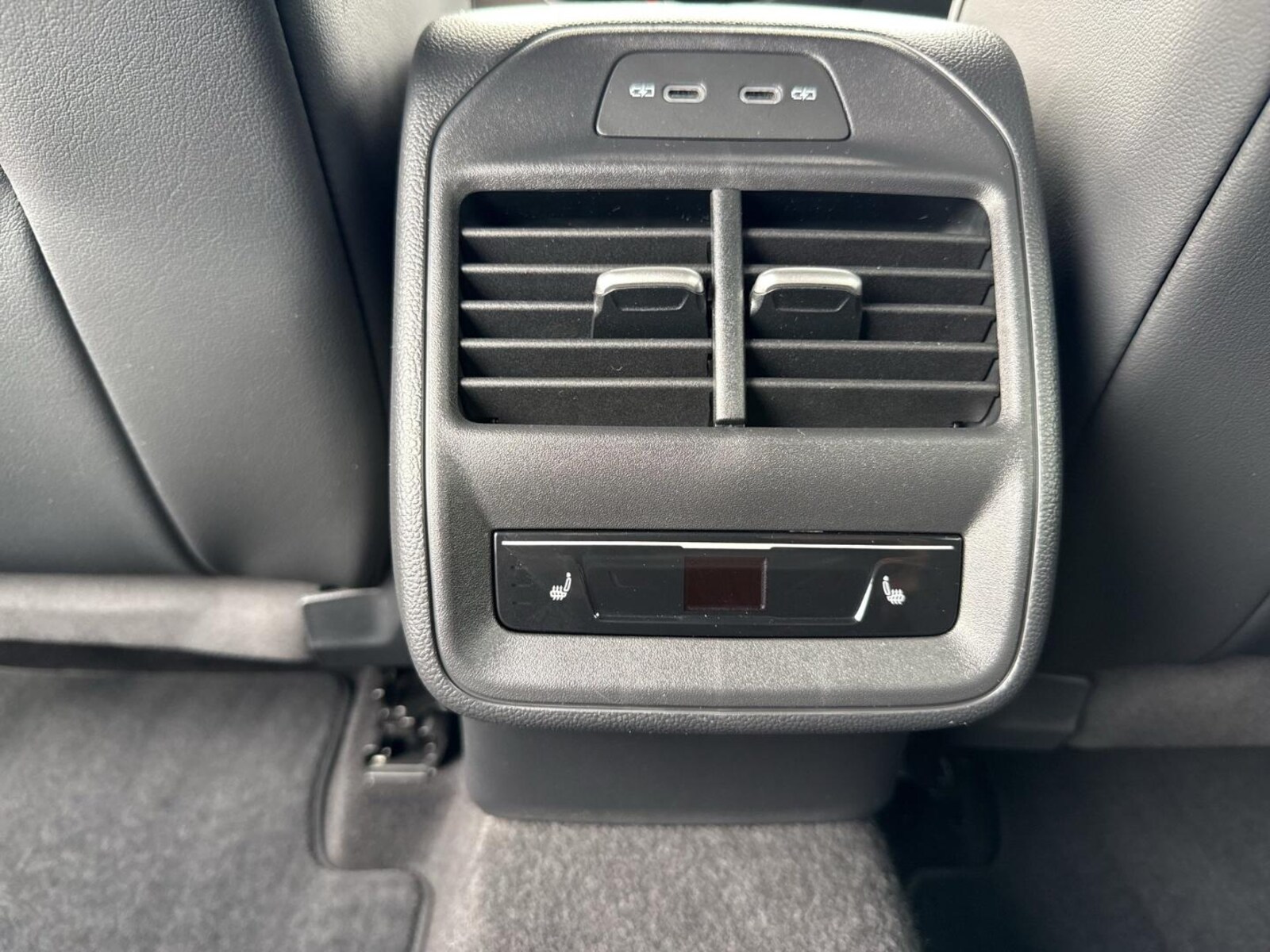 Volkswagen Passat – Bild 26