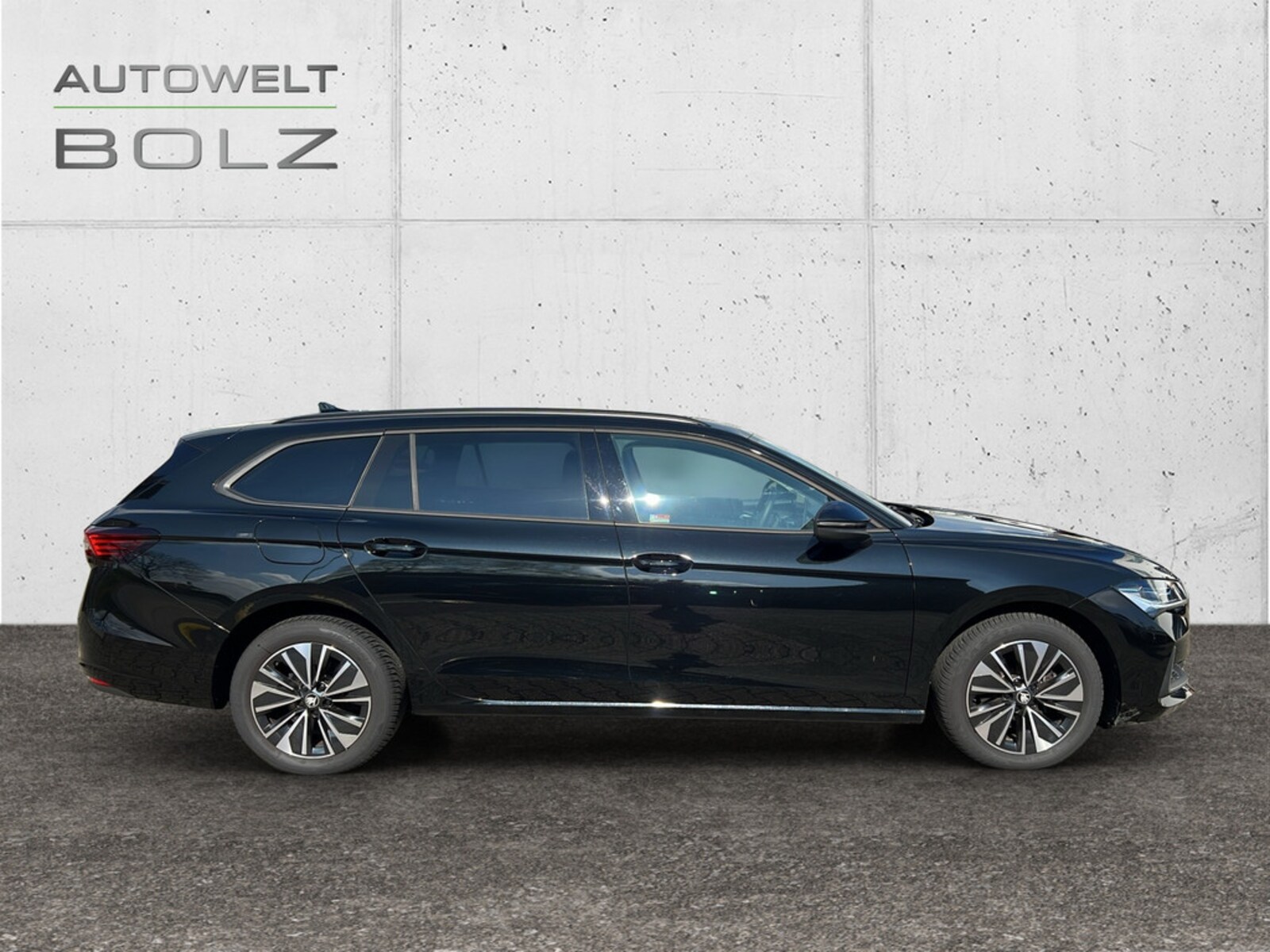 Škoda Superb Combi – Bild 10