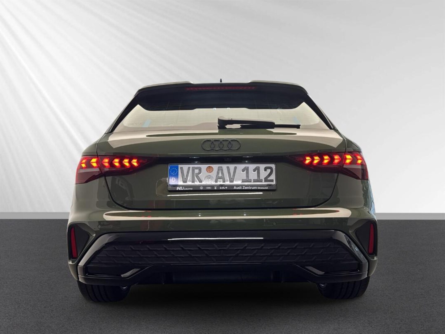 Bild über Audi A3 Sportback S line 35 TDI S tronic - für weitere Informationen kontaktieren Sie den Audi Partner
