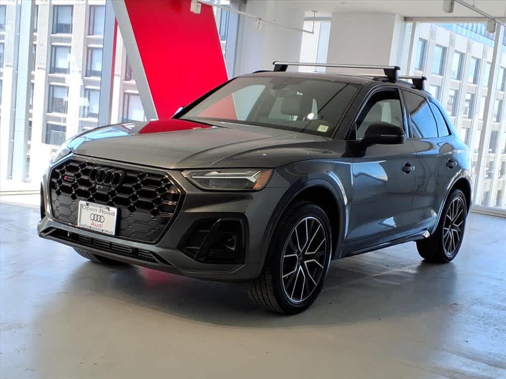 2023 Audi SQ5 Premium Plus's photo