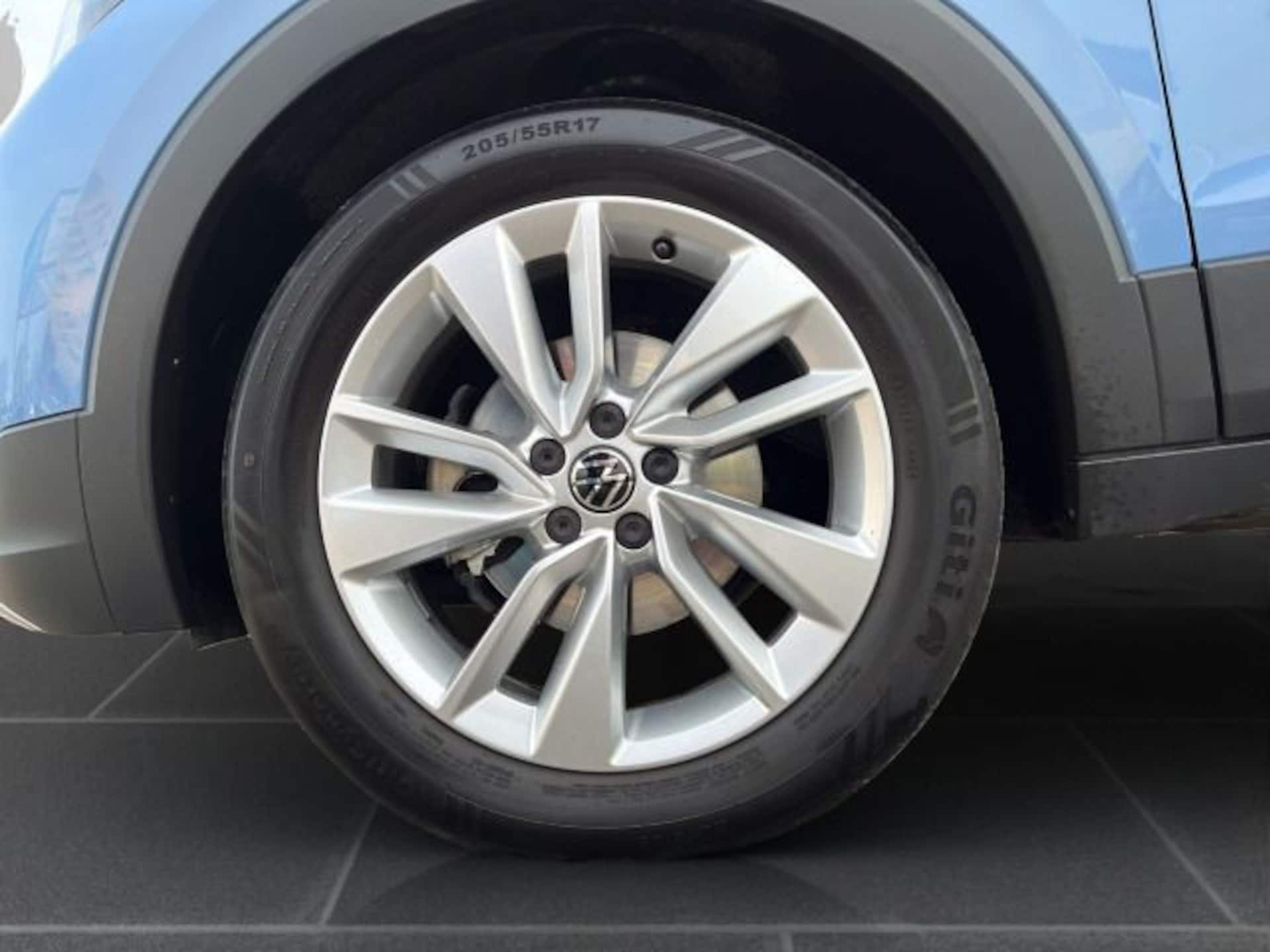 Volkswagen T-Cross Life
