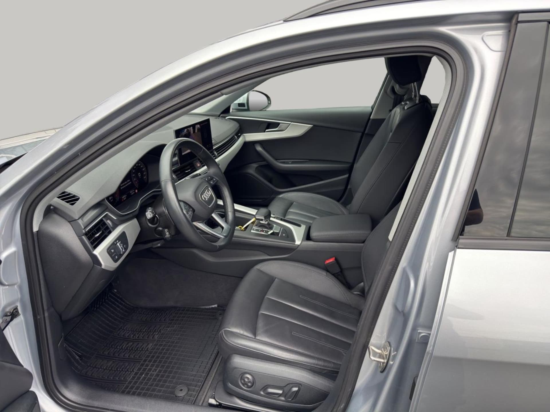 Audi A4 Avant Advanced