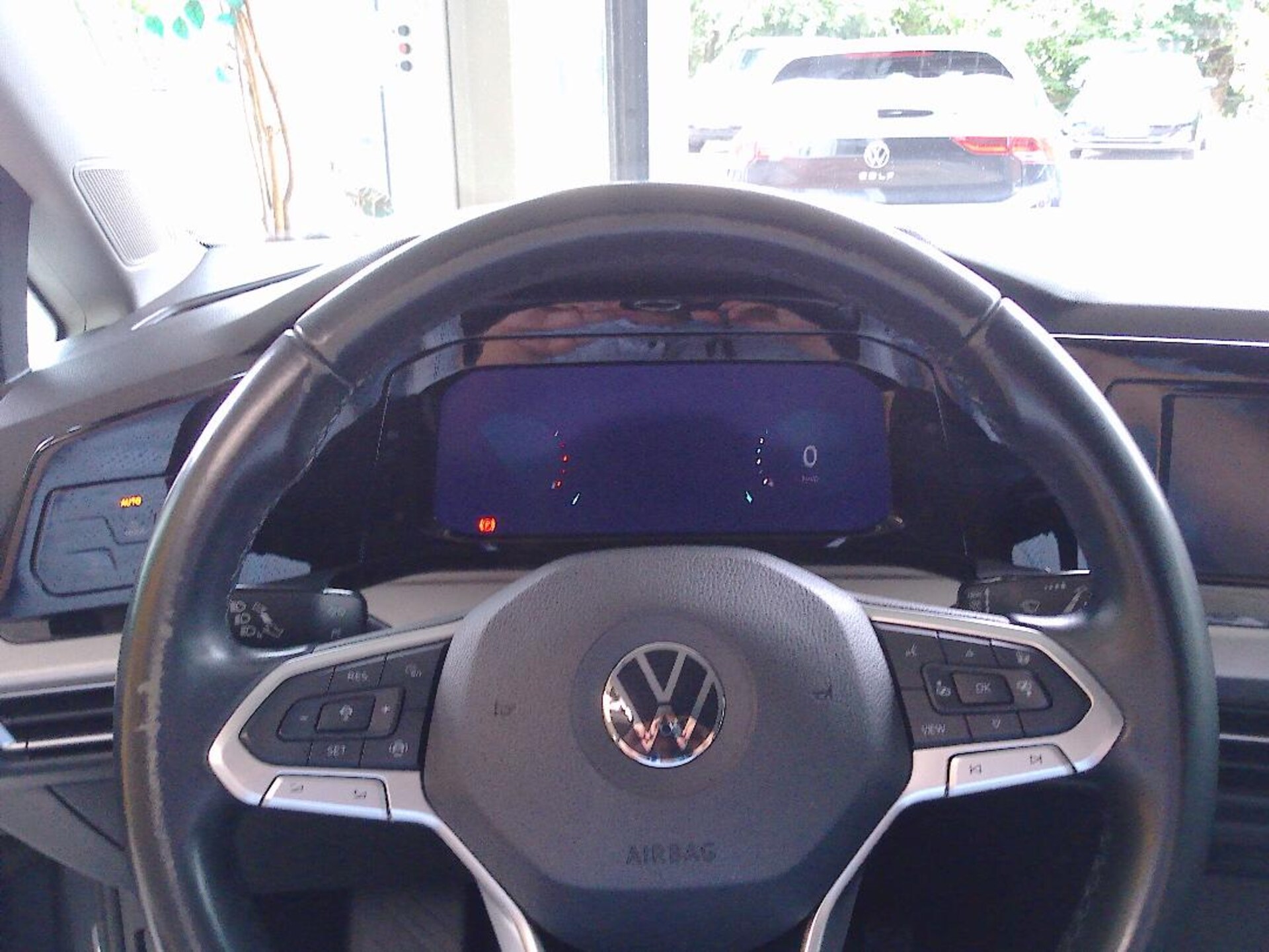 Volkswagen Golf Variant Life
