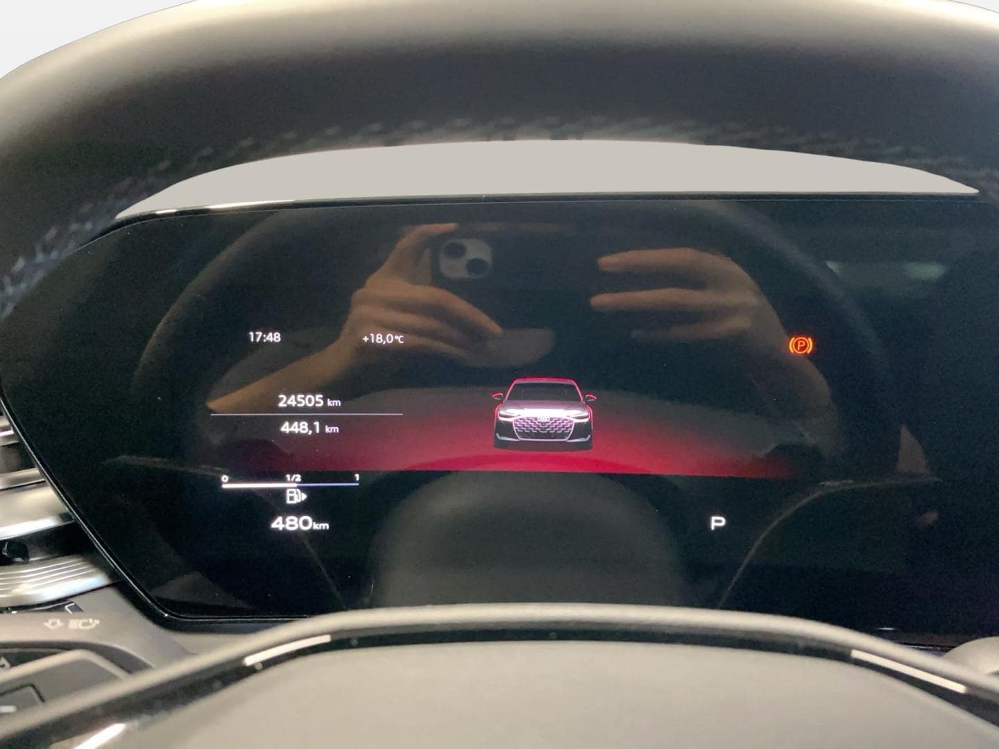 Bild über Audi A6 Limousine TDI quattro 150 kW S tronic - für weitere Informationen kontaktieren Sie den Audi Partner