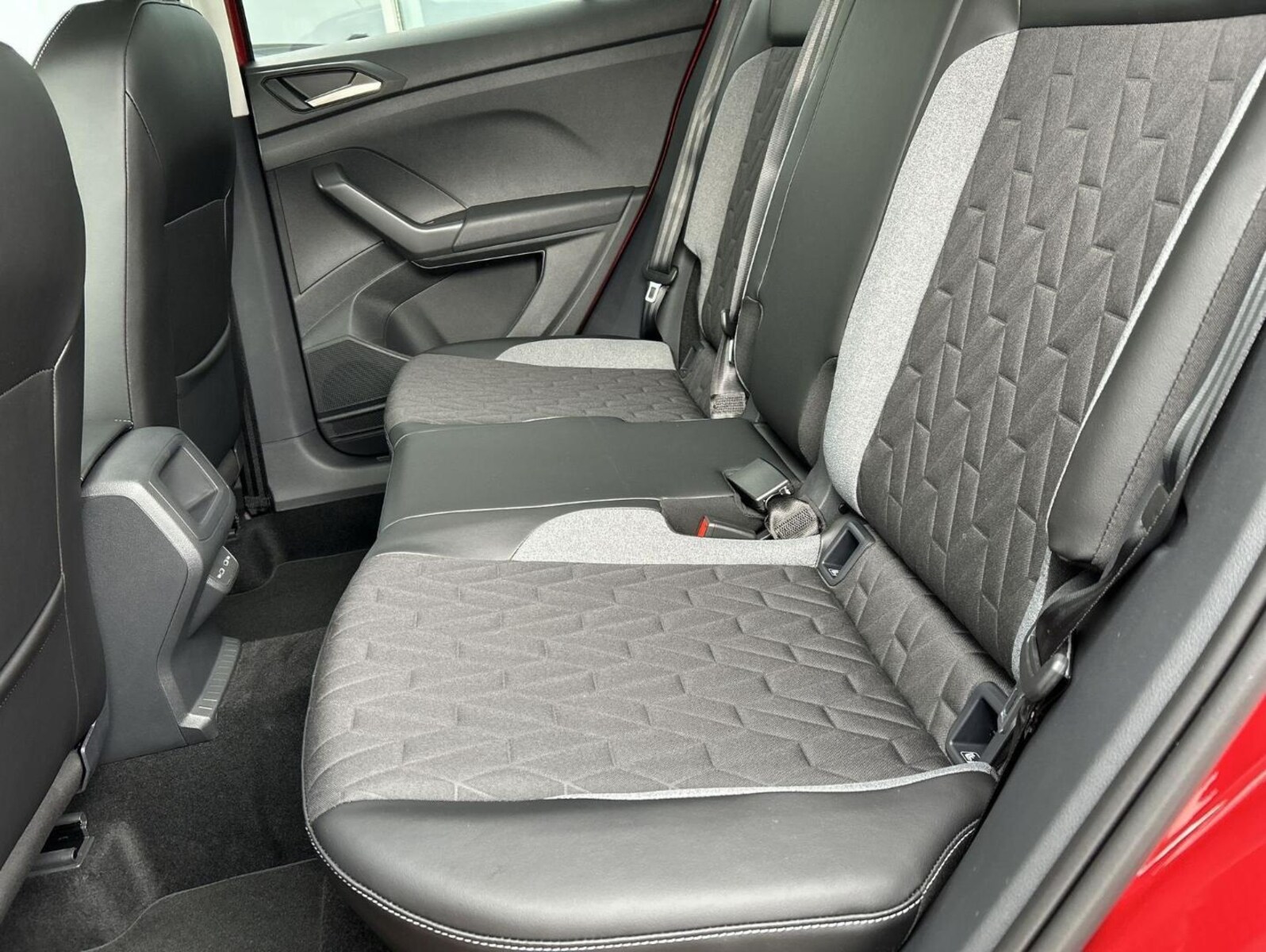 Volkswagen T-Cross – Bild 15
