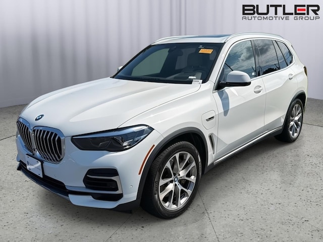 2022 BMW