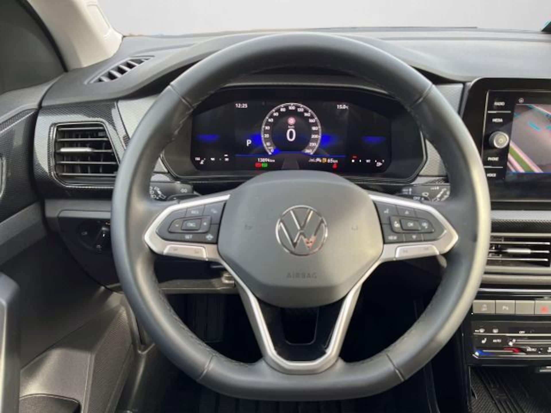 Volkswagen T-Cross Life