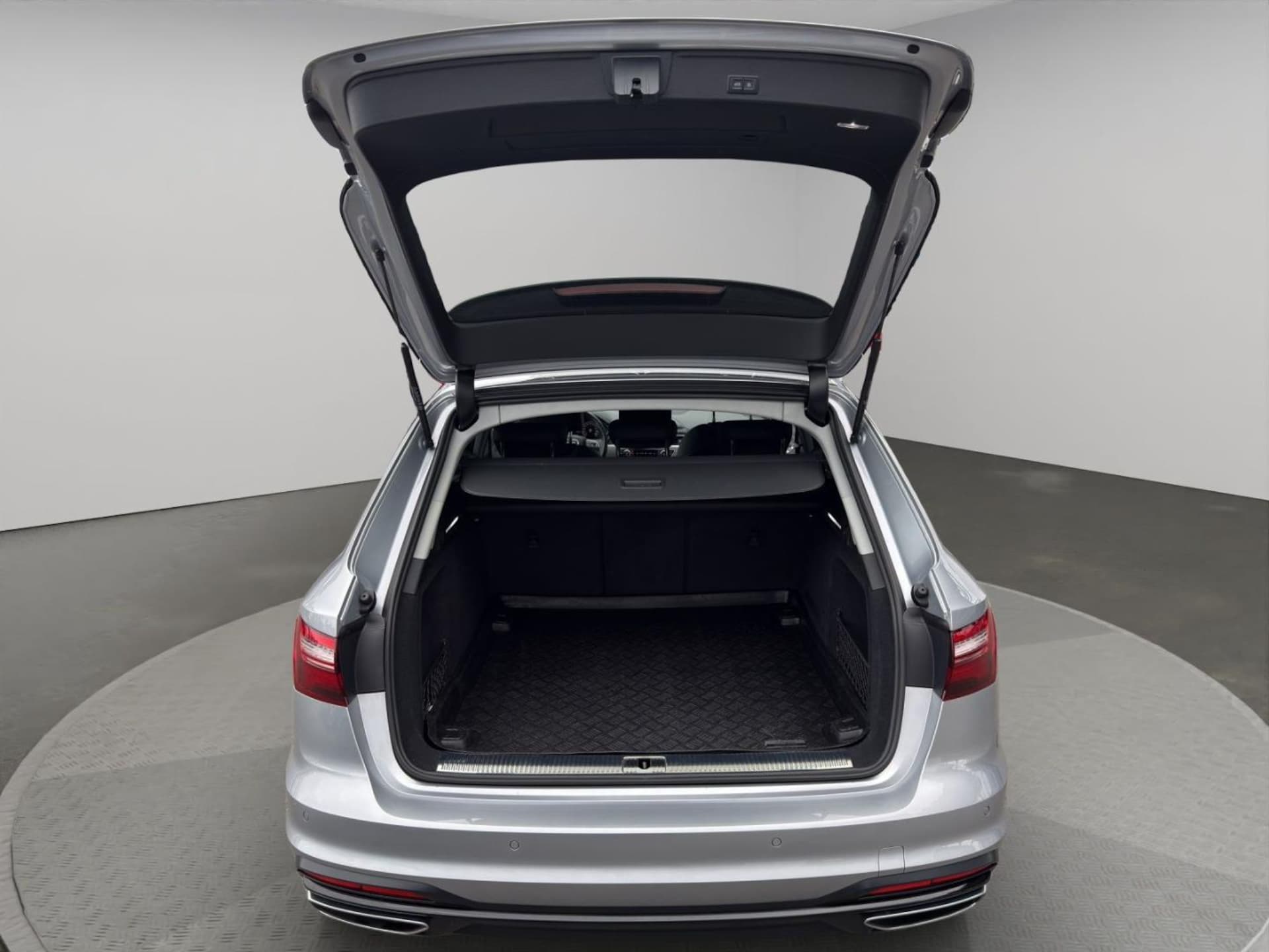 Audi A4 Avant Advanced
