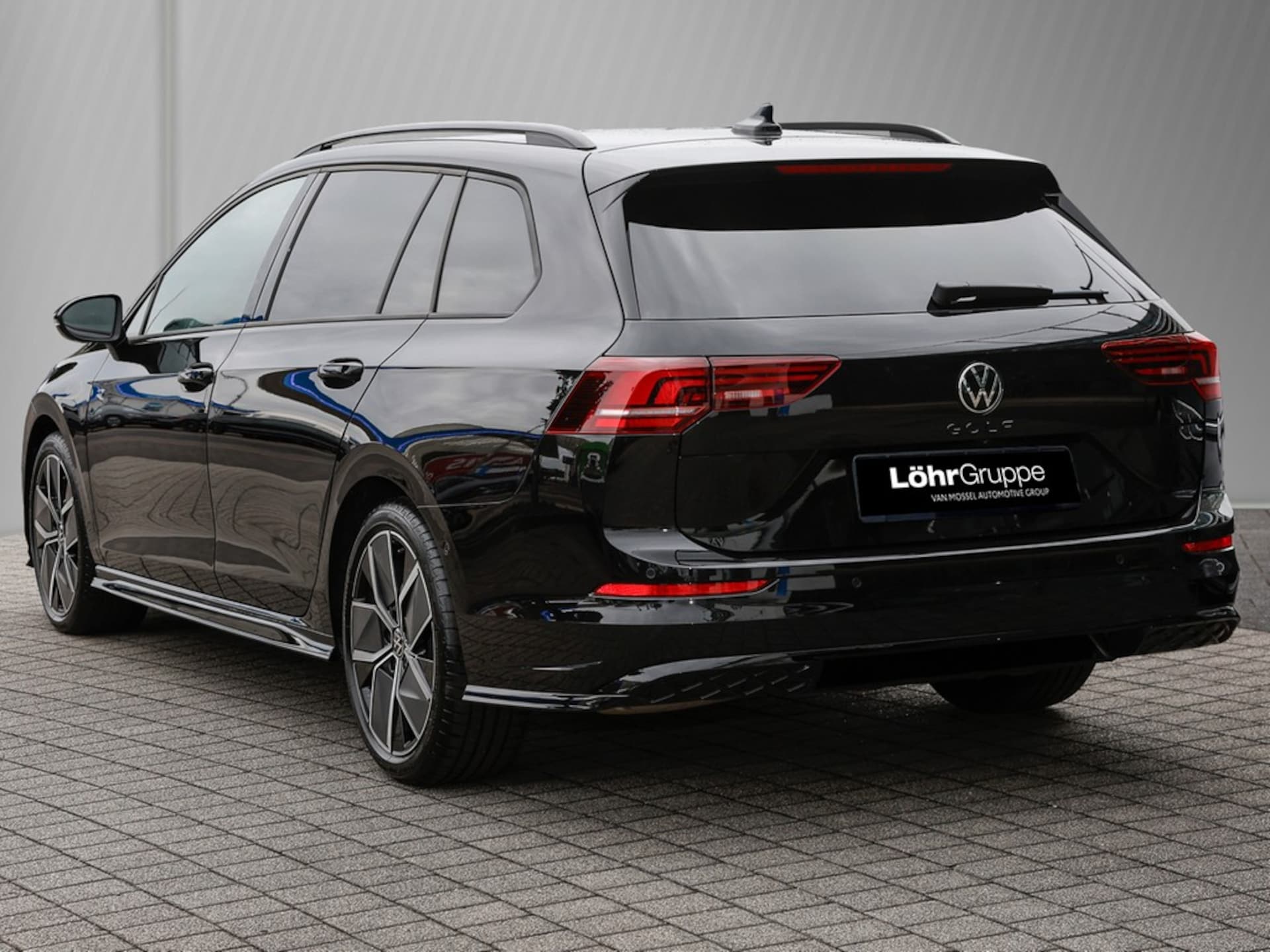 Volkswagen Golf Variant R-Line