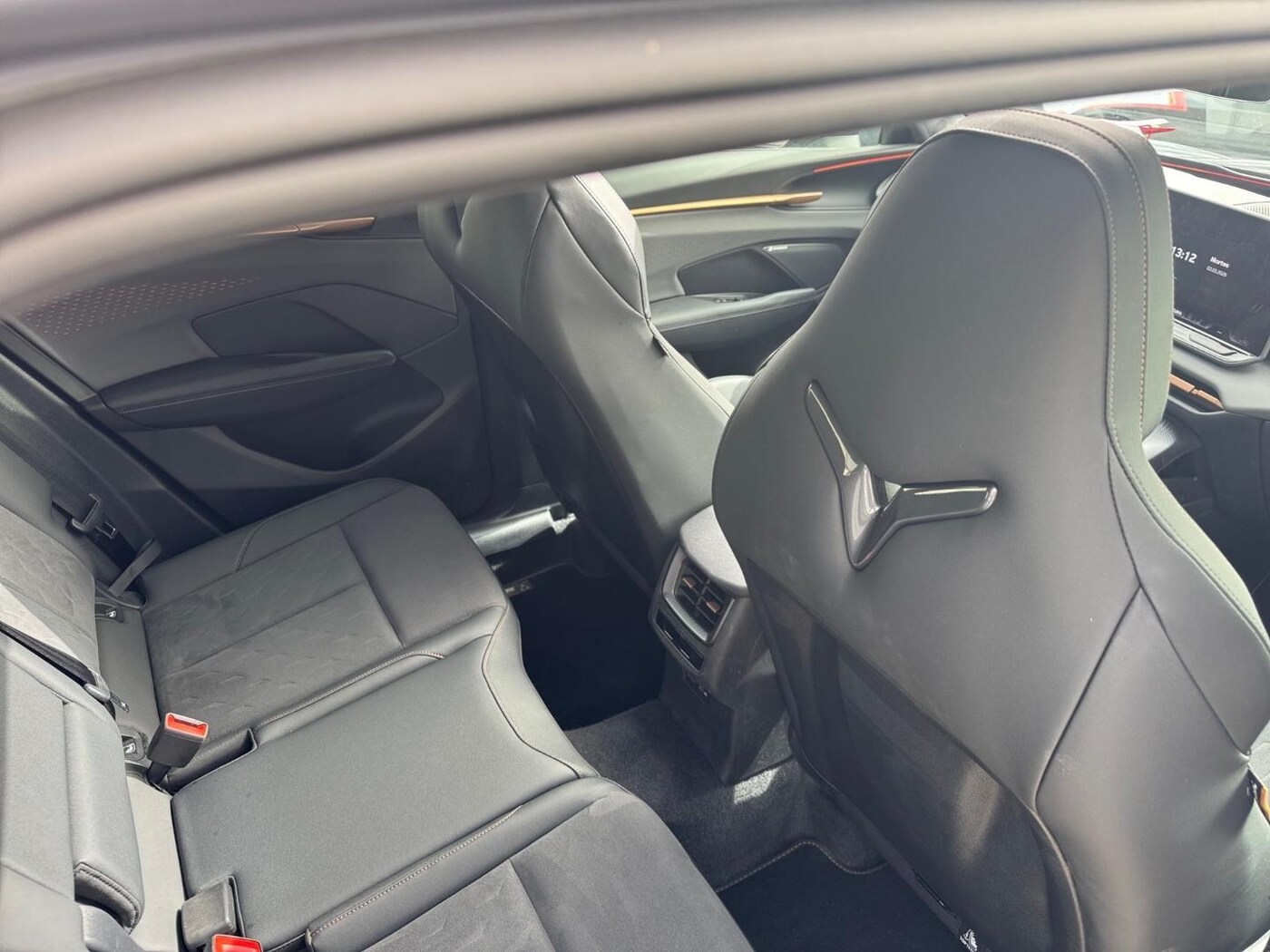 CUPRA Terramar 2.0 TSI VZ 4 Drive DSG 195 kW (265 CV) — photo 16