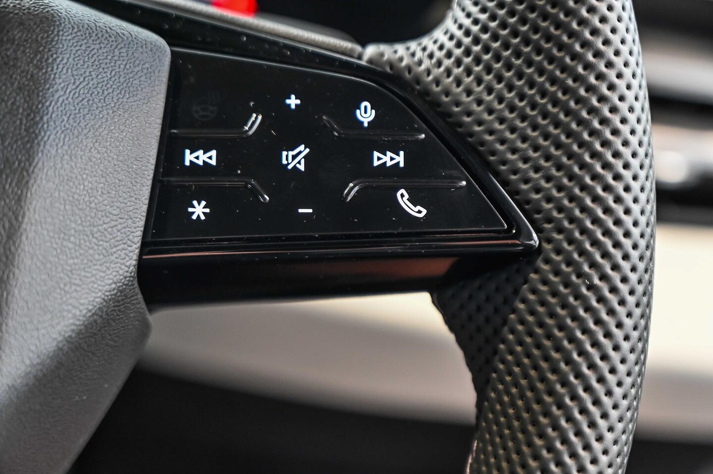 Image about Audi A5 Avant TFSI e e-hybrid quattro 270 kW S tronic