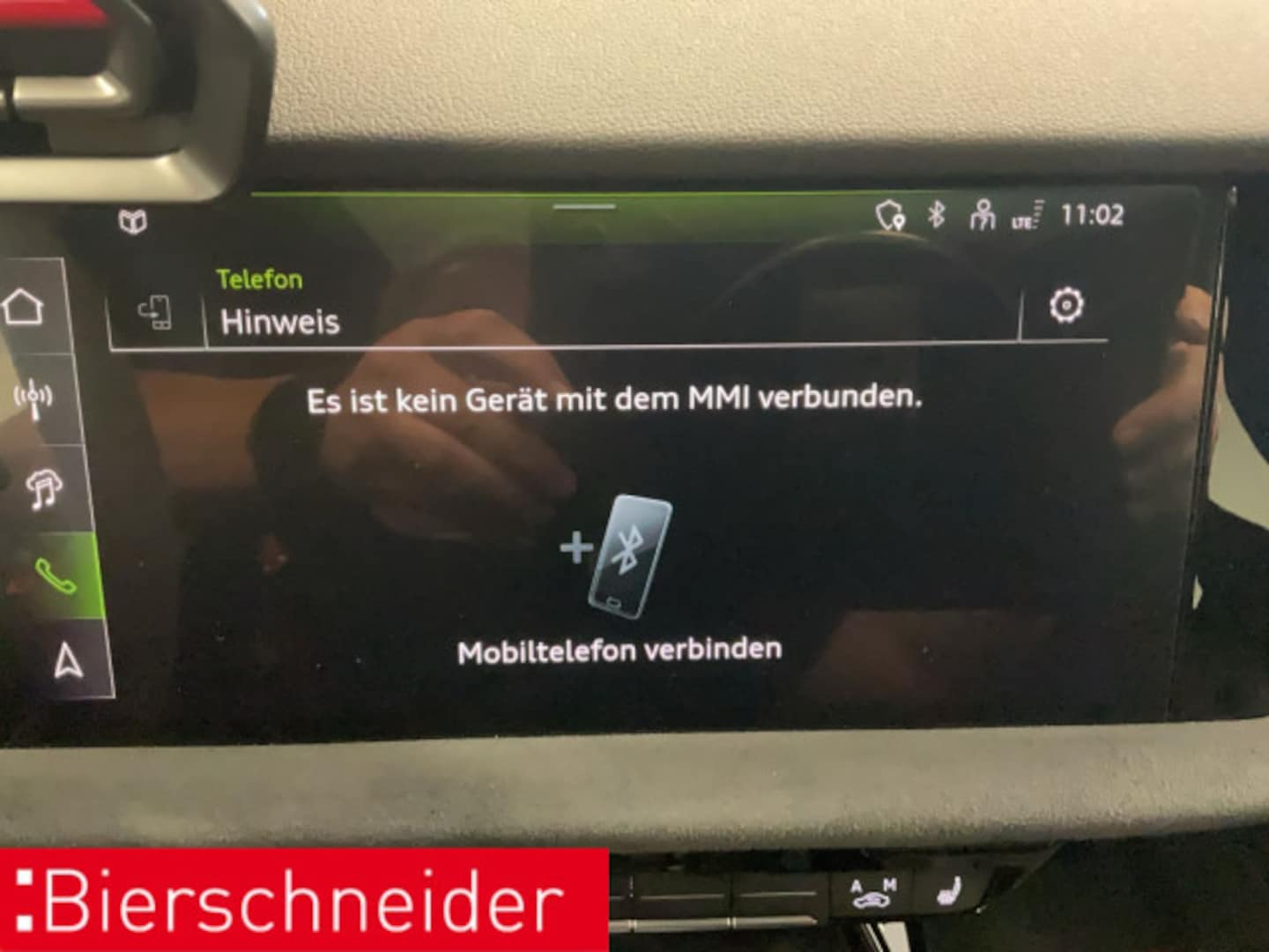 Bild über Audi RS 3 Sportback TFSI quattro S tronic - für weitere Informationen kontaktieren Sie den Audi Partner