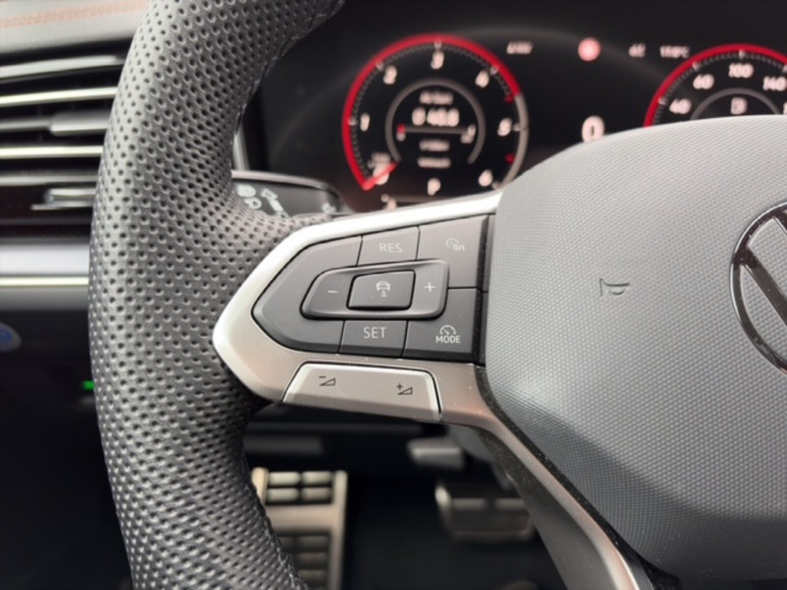 Volkswagen Touareg – Bild 14