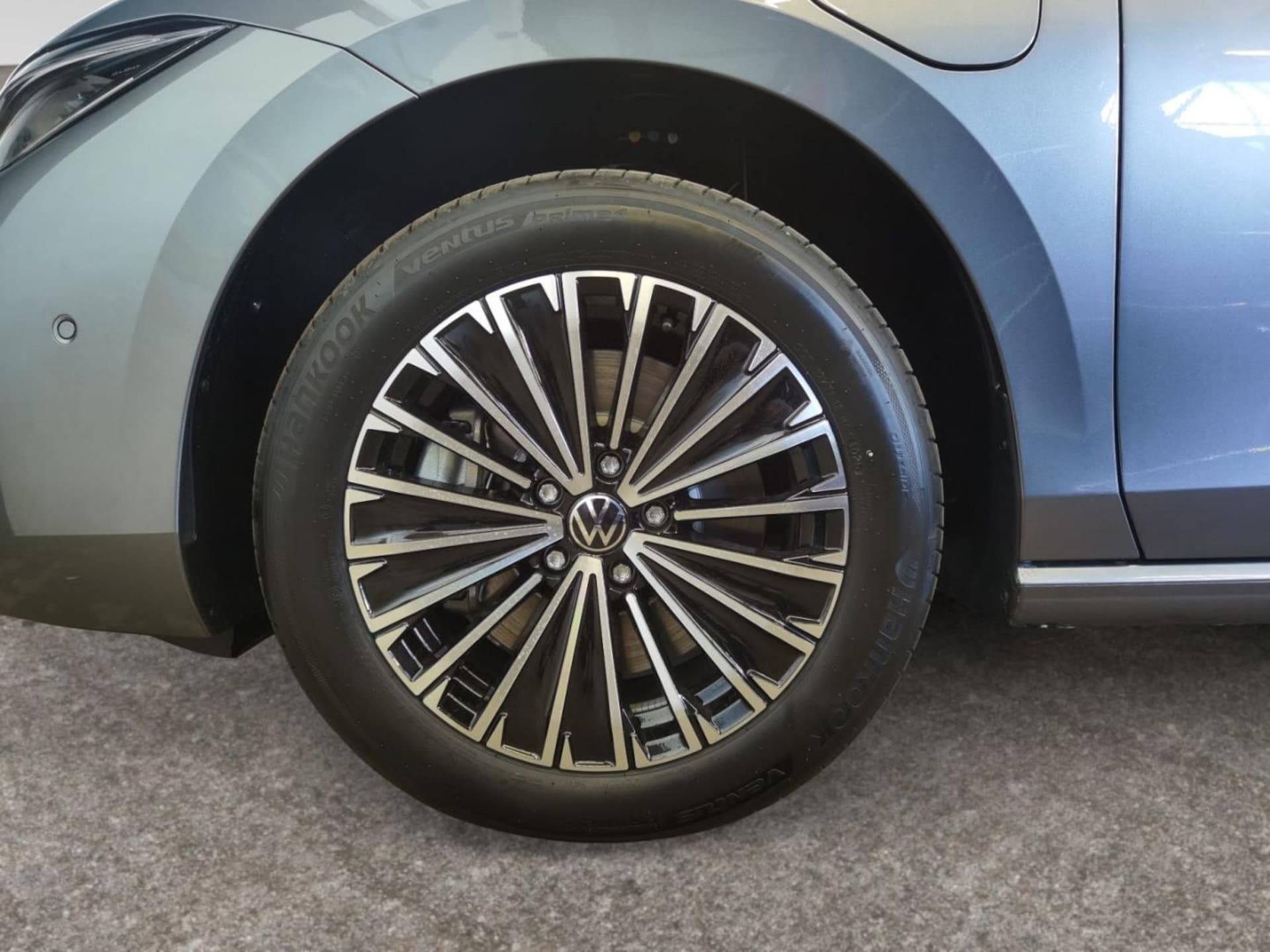 Volkswagen Passat Elegance