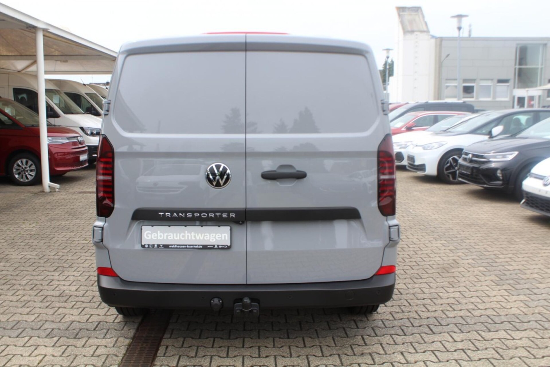 Volkswagen Transporter Kasten langer Radstand