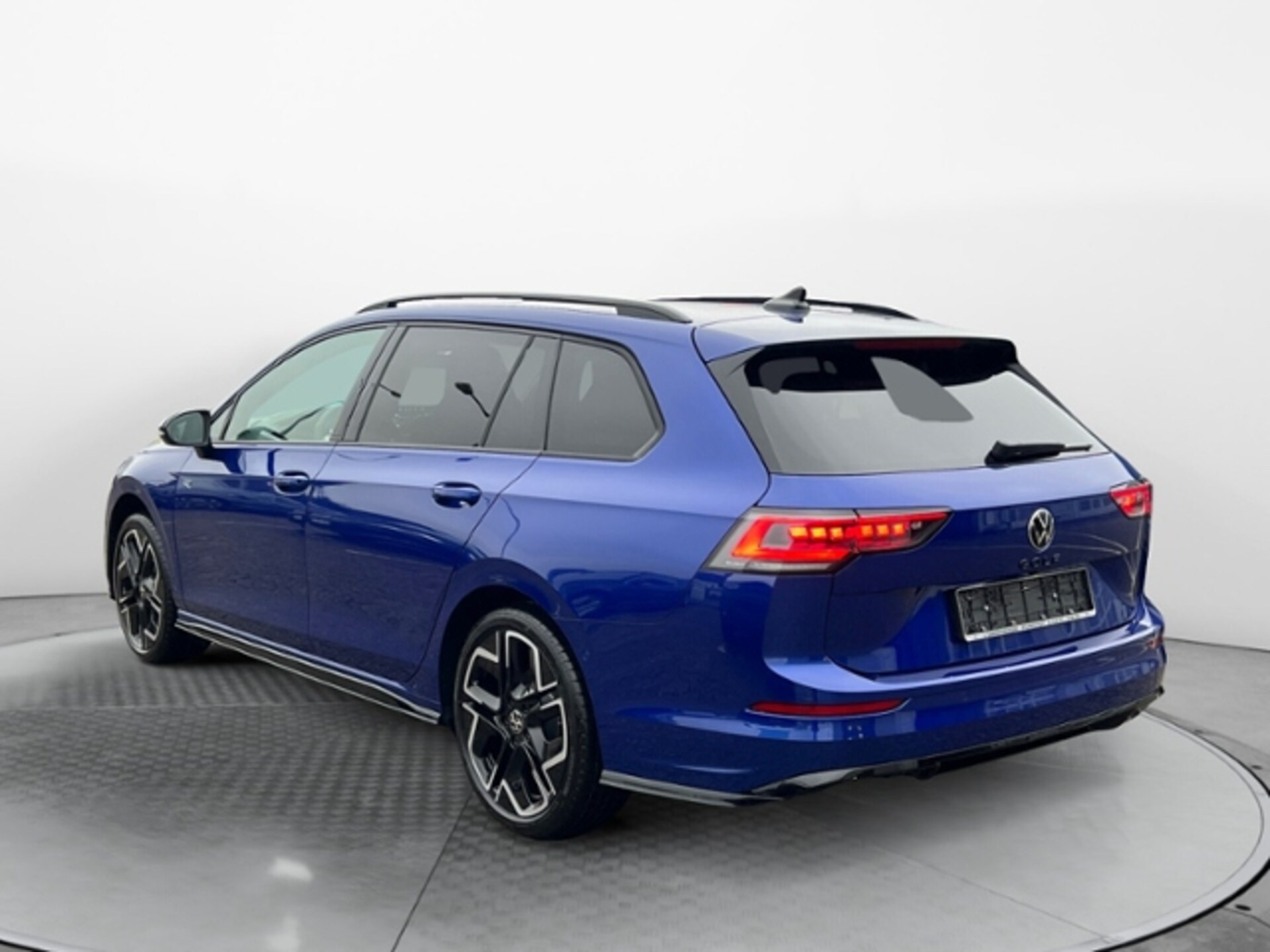 Volkswagen Golf Variant R-Line