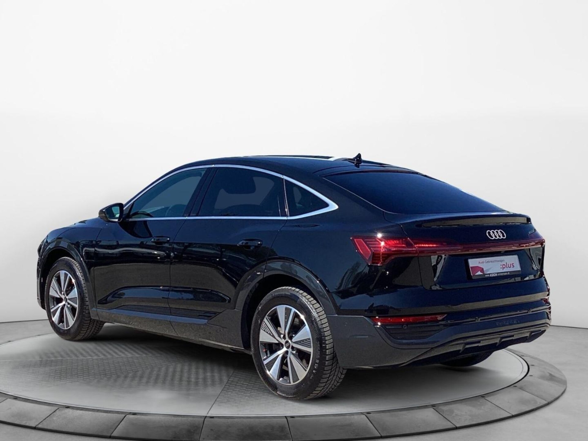 Audi Q8 Sportback e-tron Advanced
