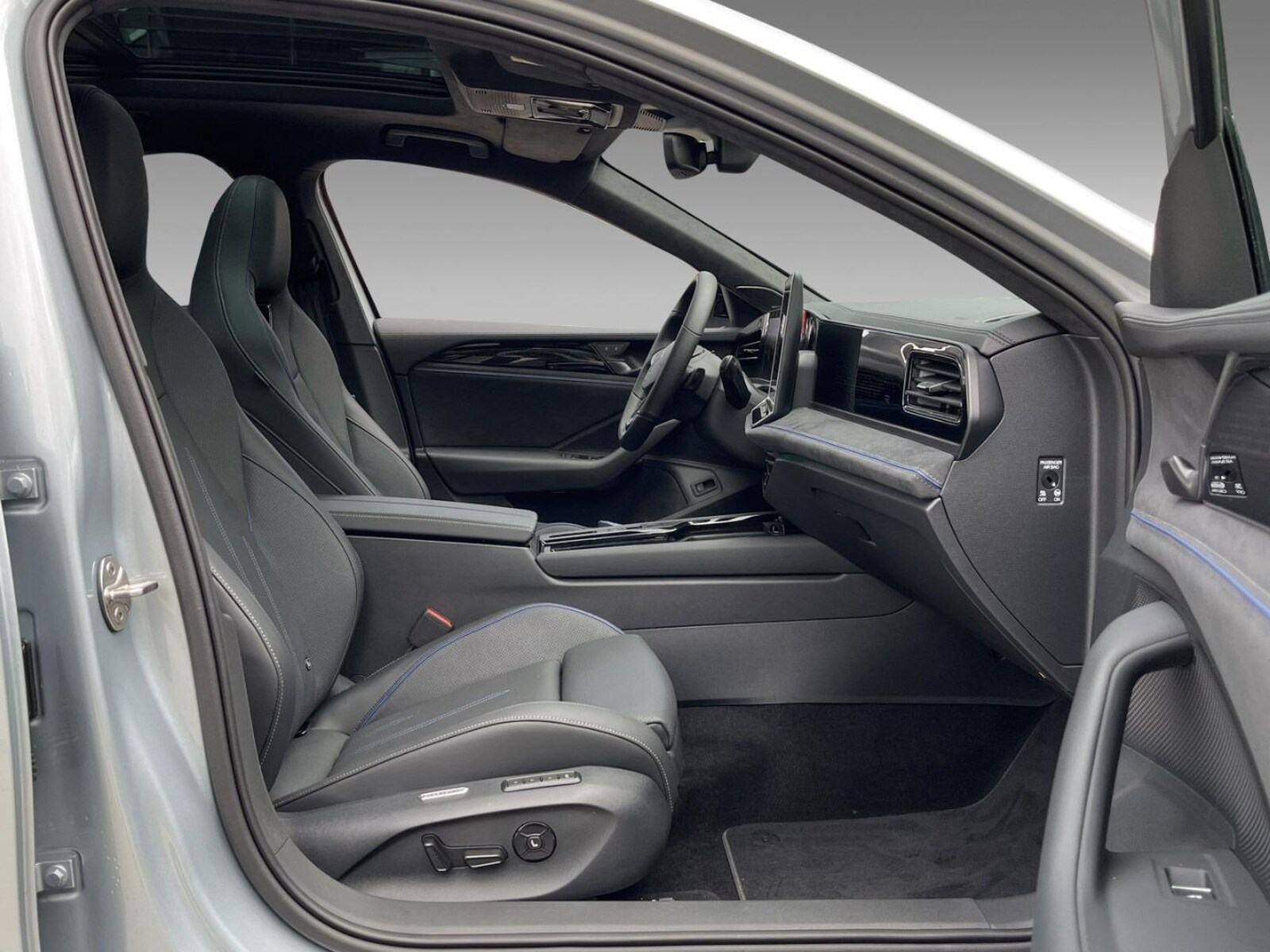 Volkswagen Passat – Bild 8