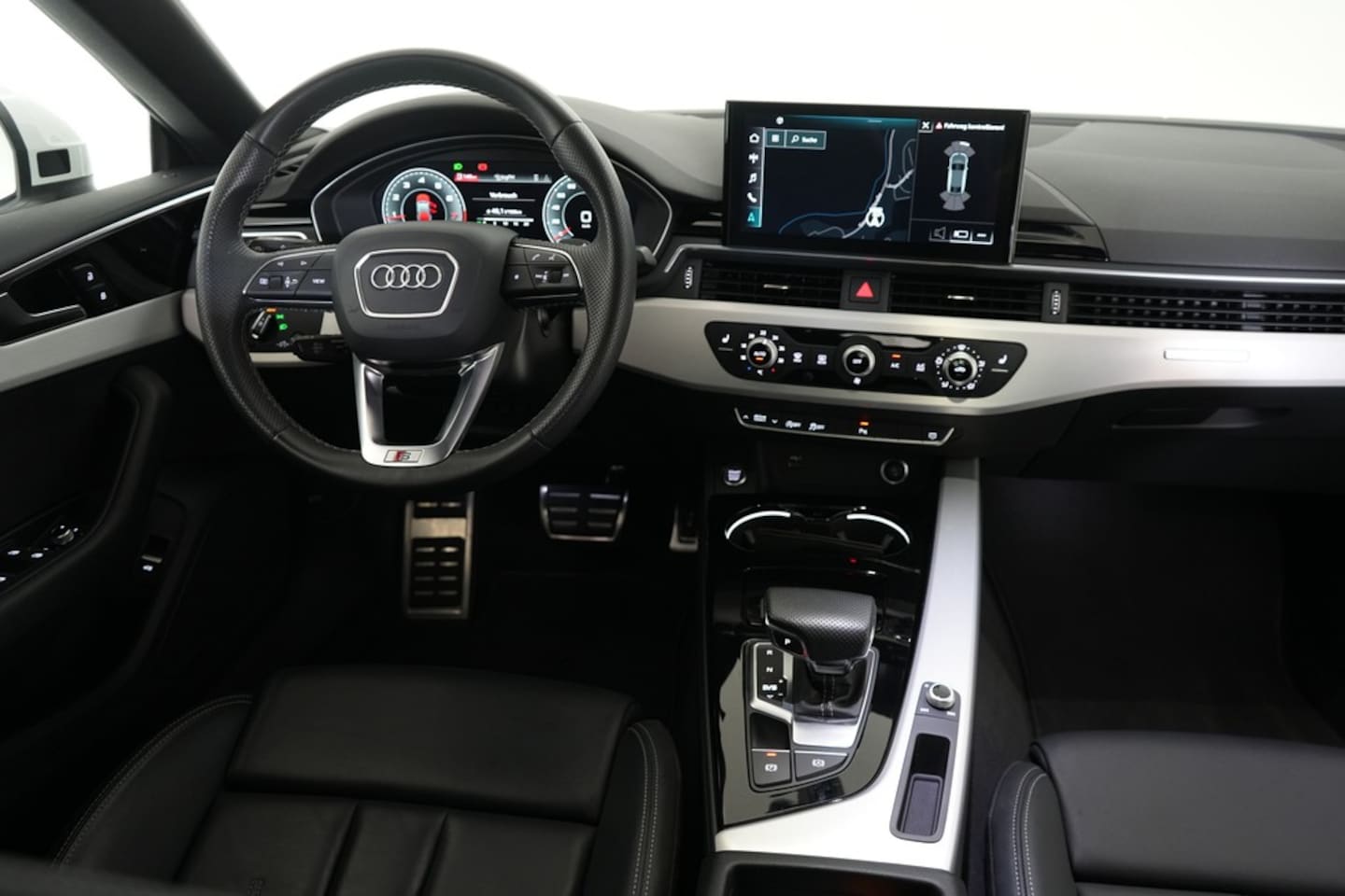 Bild über Audi A5 Sportback S line business 45 TFSI quattro S tronic - für weitere Informationen kontaktieren Sie den Audi Partner